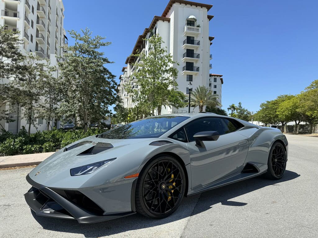 2023 Lamborghini Huracan LP 640-4 STO Coupe RWD Miami, FL
